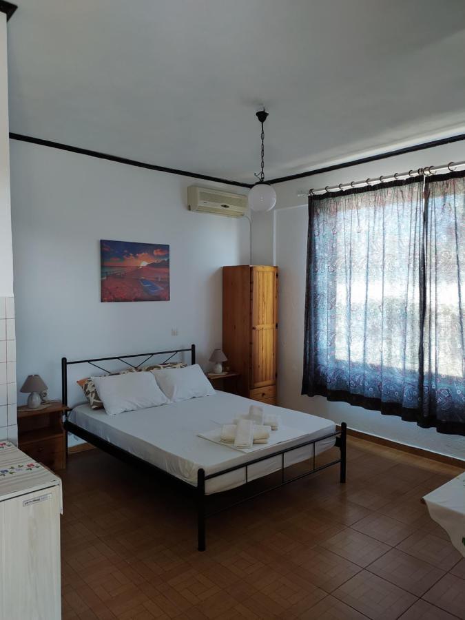 Zoe Apartman Áyios Dhimítrios Kültér fotó