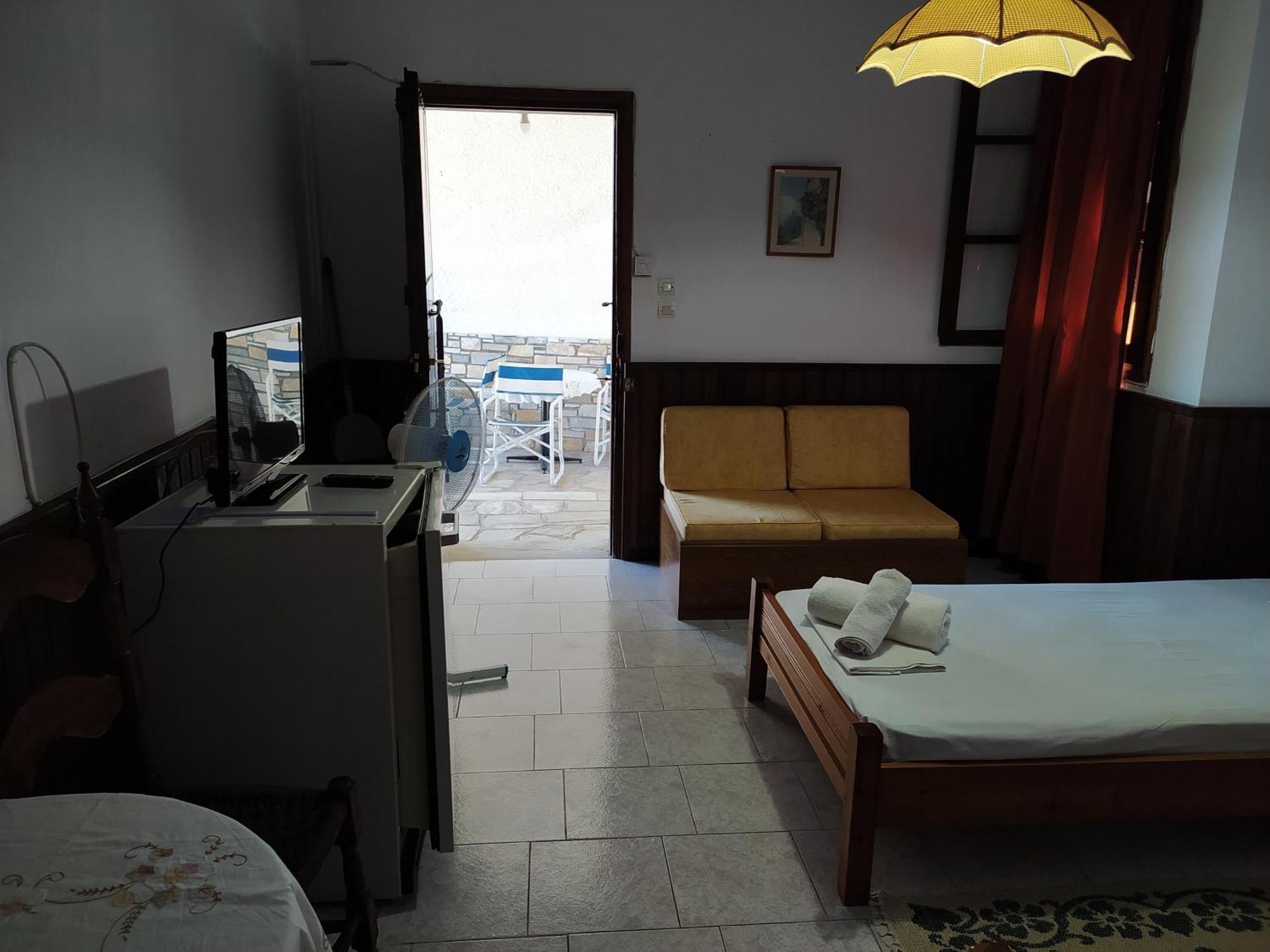 Zoe Apartman Áyios Dhimítrios Kültér fotó